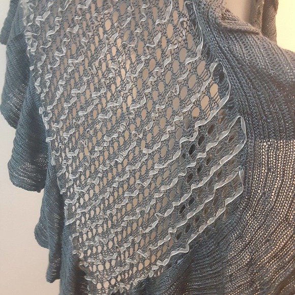 Pepa Pombo Unitalla Knit Tiered Scalloped Fall Sweater/ Wrap - Picture 3 of 16